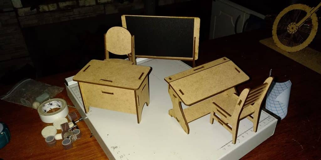 Mobiliario escolar miniatura — vector para corte CNC