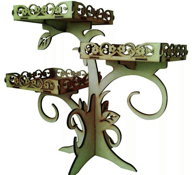 Árbol de tres charolas