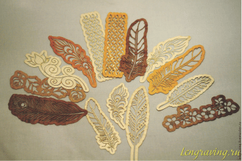 Plumas de ave caladas