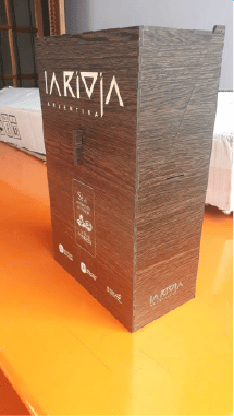 Caja para vino y copa