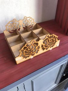 Caja con divisiones «Flores»
