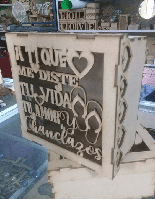 Caja «Chanclas»