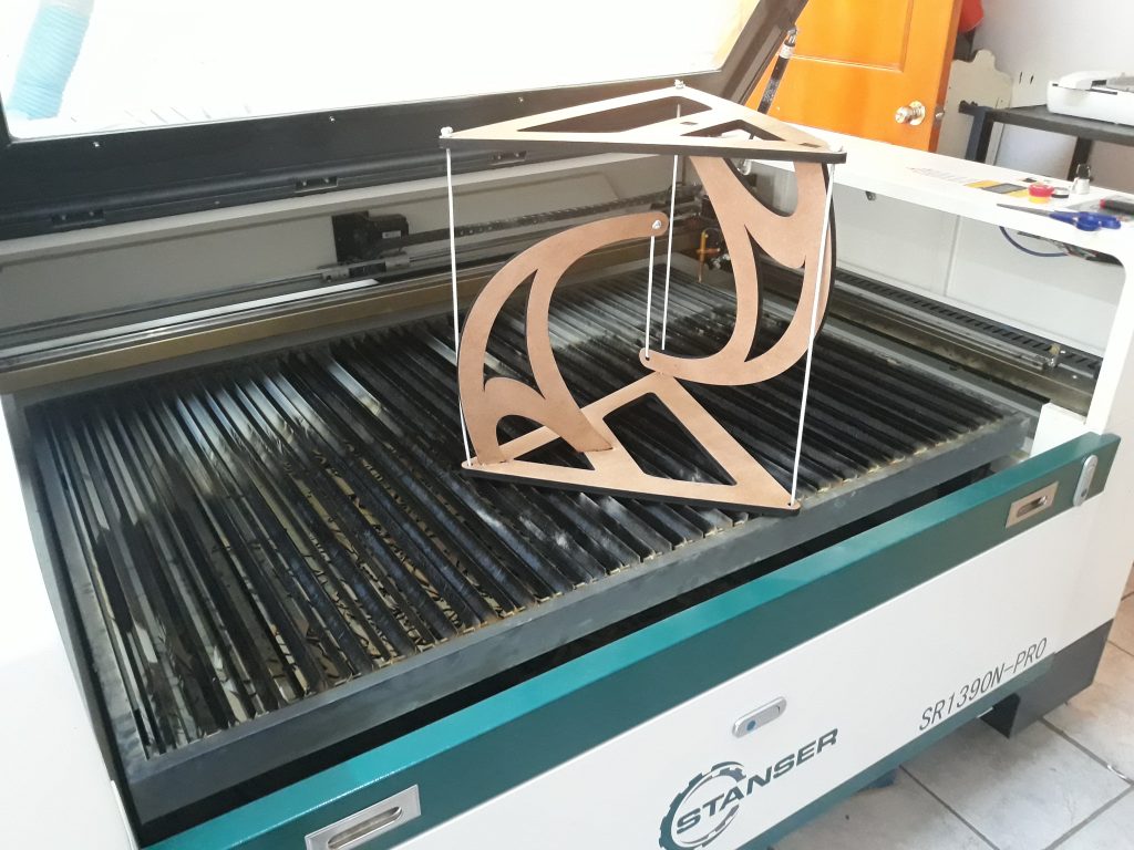 Diseño vector para mesa de tension, tensegrity table, estructura de tensegridad con corte cnc — vector para corte CNC