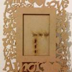 Portarretrato con palabras de amor - Vector descarganle para corte CNC y grabado laser gratis | Stanser