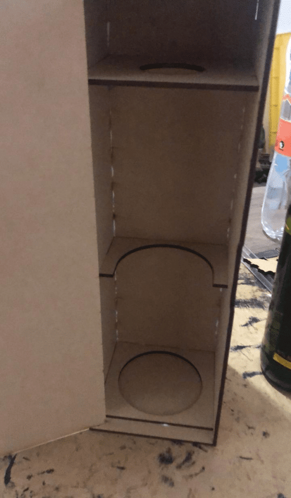 Caja sencilla para botella — vector para corte CNC