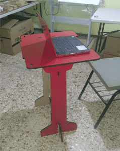 Escritorio pequeño