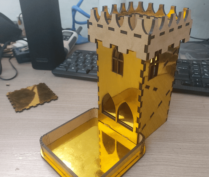 Torre de castillo para dados
