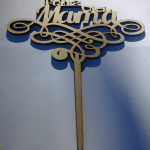 Decoración "Feliz día Mamá" - Vector descarganle para corte CNC y grabado laser gratis | Stanser