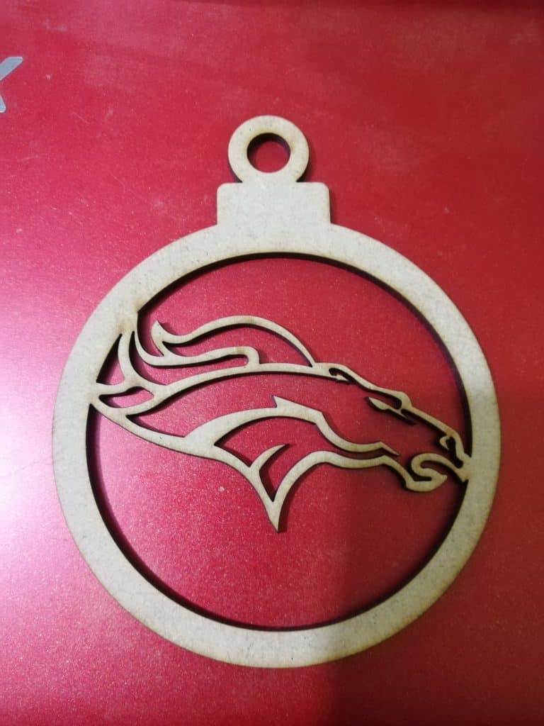 Esfera «Caballo» — vector para corte CNC