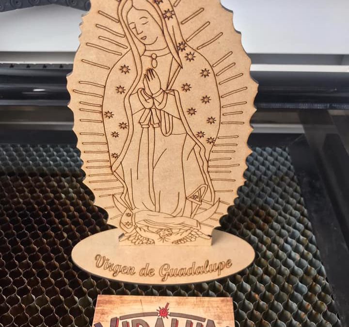 Decoración de la Virgen de Guadalupe