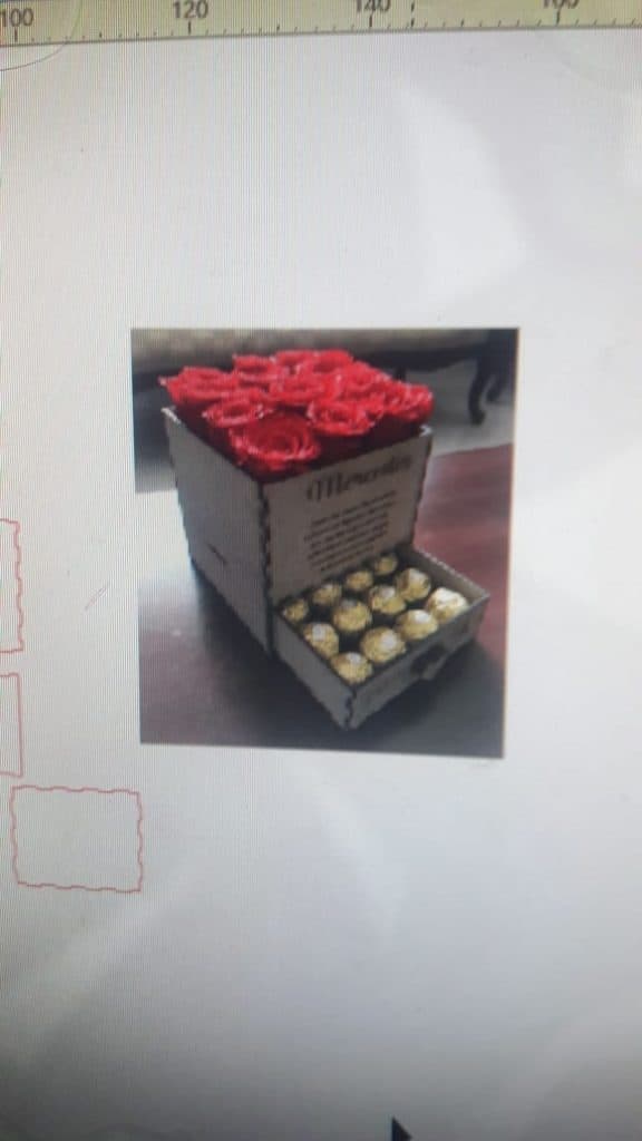 Caja para rosas con cajón — vector para corte CNC