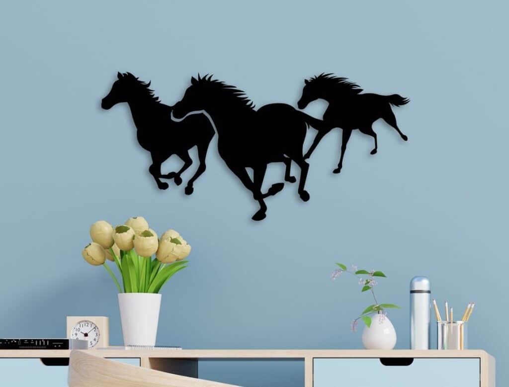 Trío de caballos para pared — vector para corte CNC
