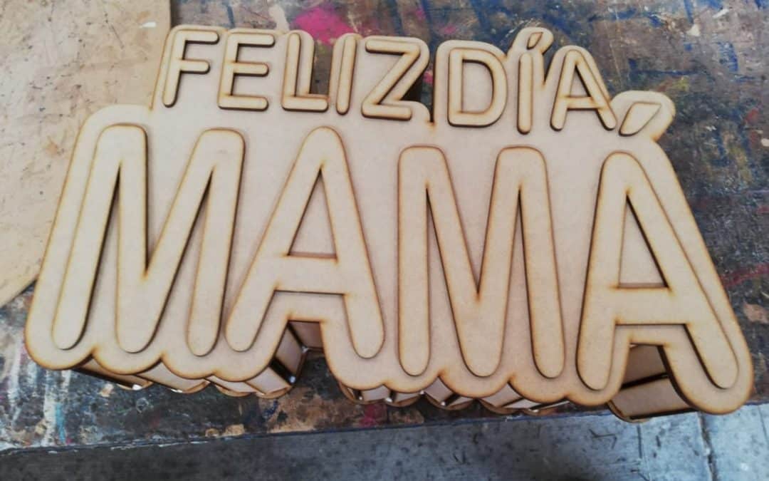 Caja «Feliz día Mamá»