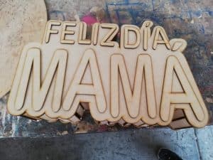 Caja «Feliz día Mamá»