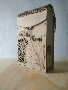 Caja de regalo «Feliz día Mamá»