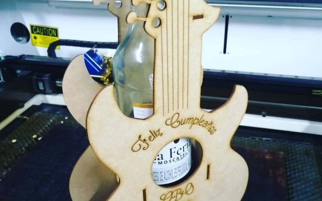 Caja para vino «Guitarra»