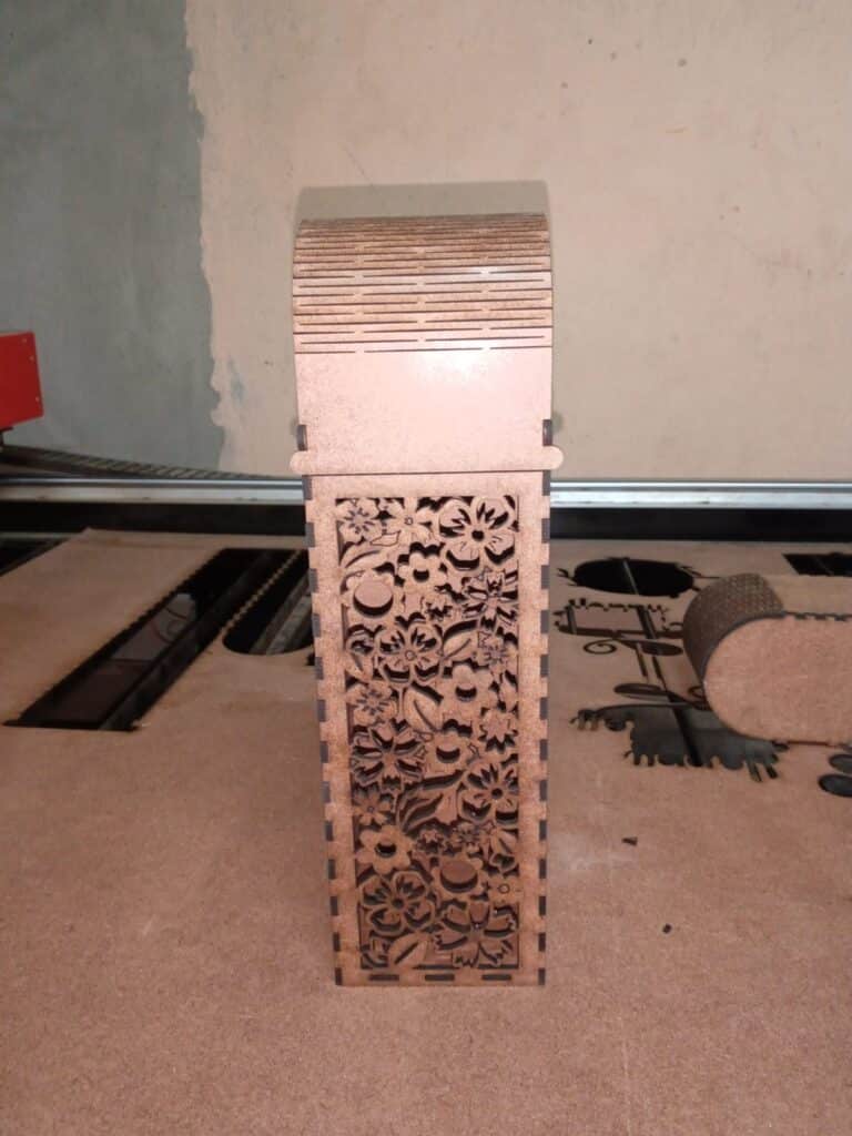 Vinera «Flores» — vector para corte CNC