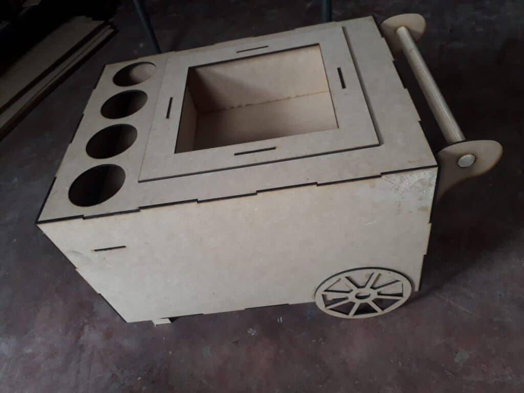 Carrito de helados — vector para corte CNC