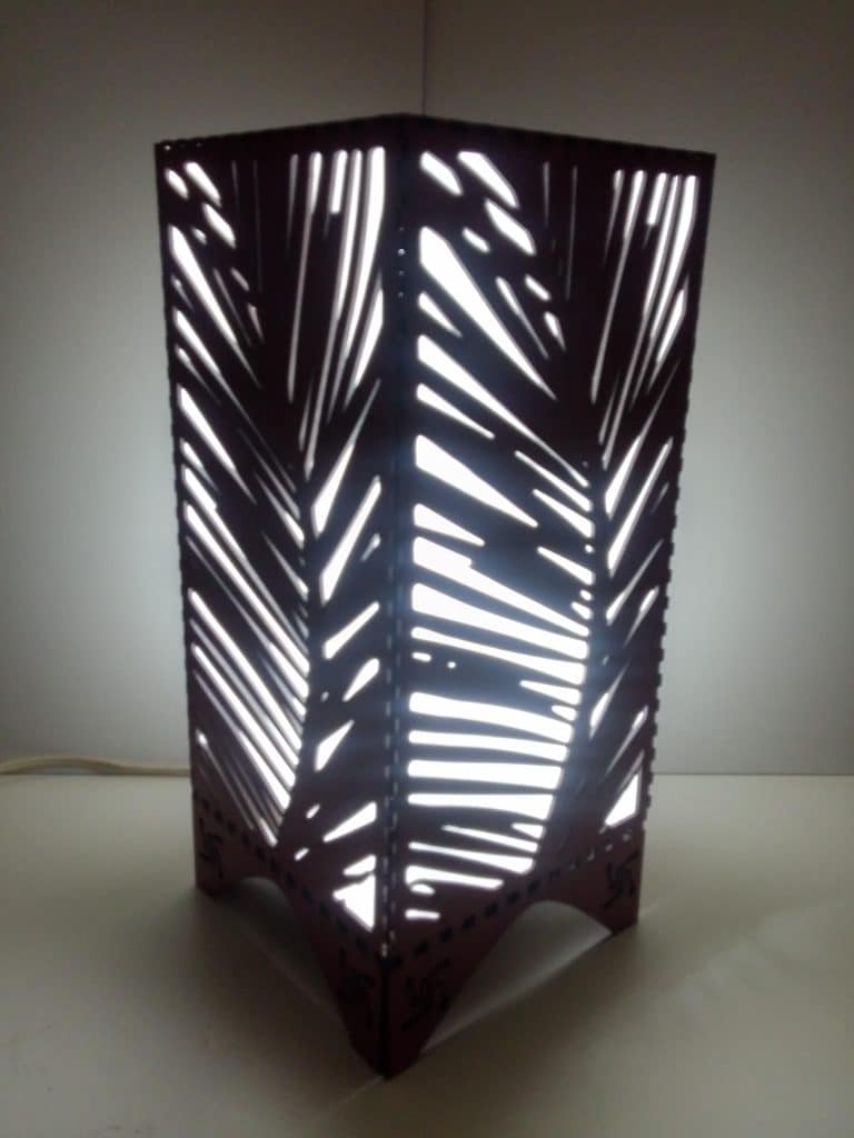 Lámpara de mesa diseño de hoja — vector para corte CNC