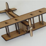 vector descargable para reproducir un avión miniatura. Utiliza tu máquina de corte CNC para la realización de este proyecto.