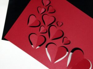 Tarjeta «Corazones voladores»