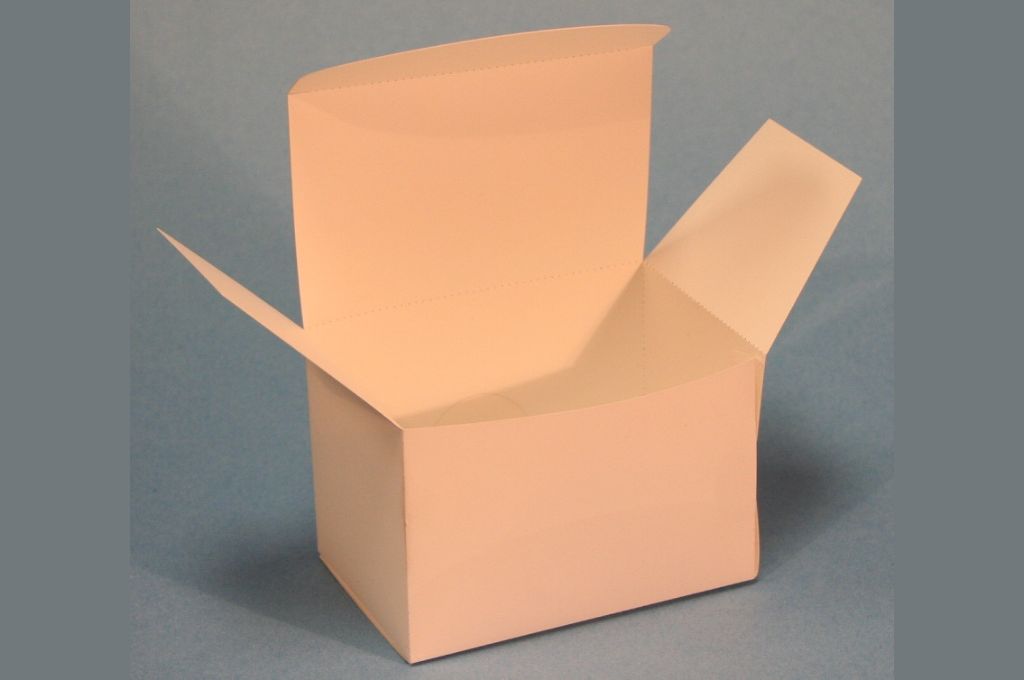 Caja de regalo — vector para corte CNC