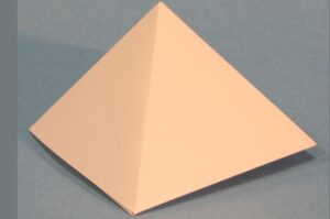 Caja «Pirámide»