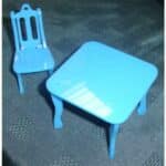 vector descargable para reproducir el diseño de una mesa con su silla.  Utiliza tu máquina de corte CNC
