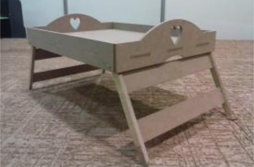 Bandeja de cama corazón