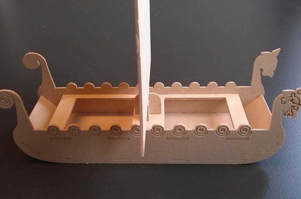 Barco Vikingo — vector para corte CNC