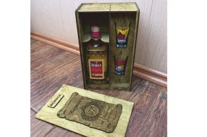 Caja para botella y vaso