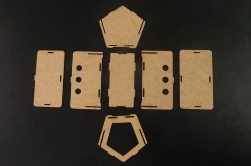 Casa para perro 10mm — vector para corte CNC