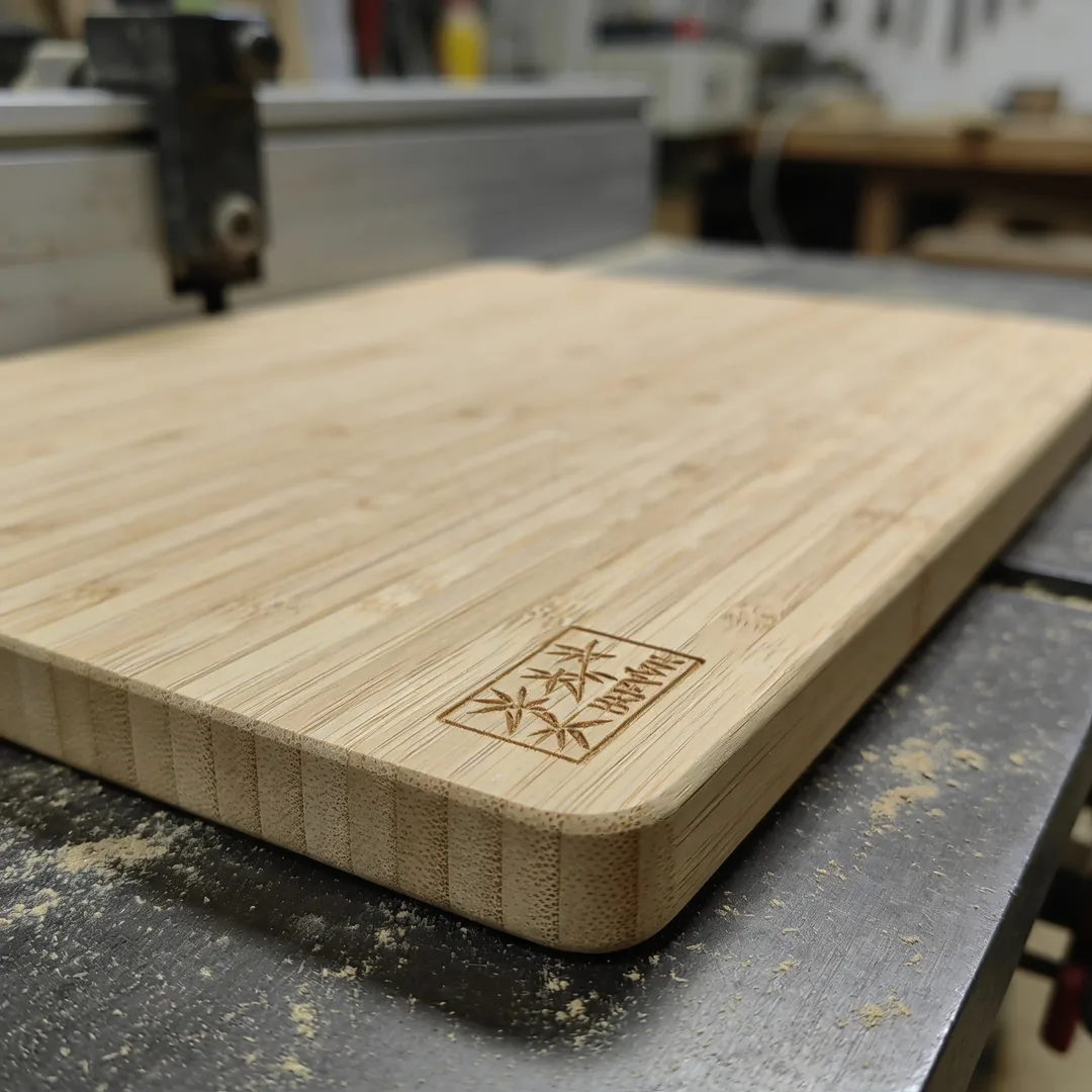 Engraved bamboo cutting bo