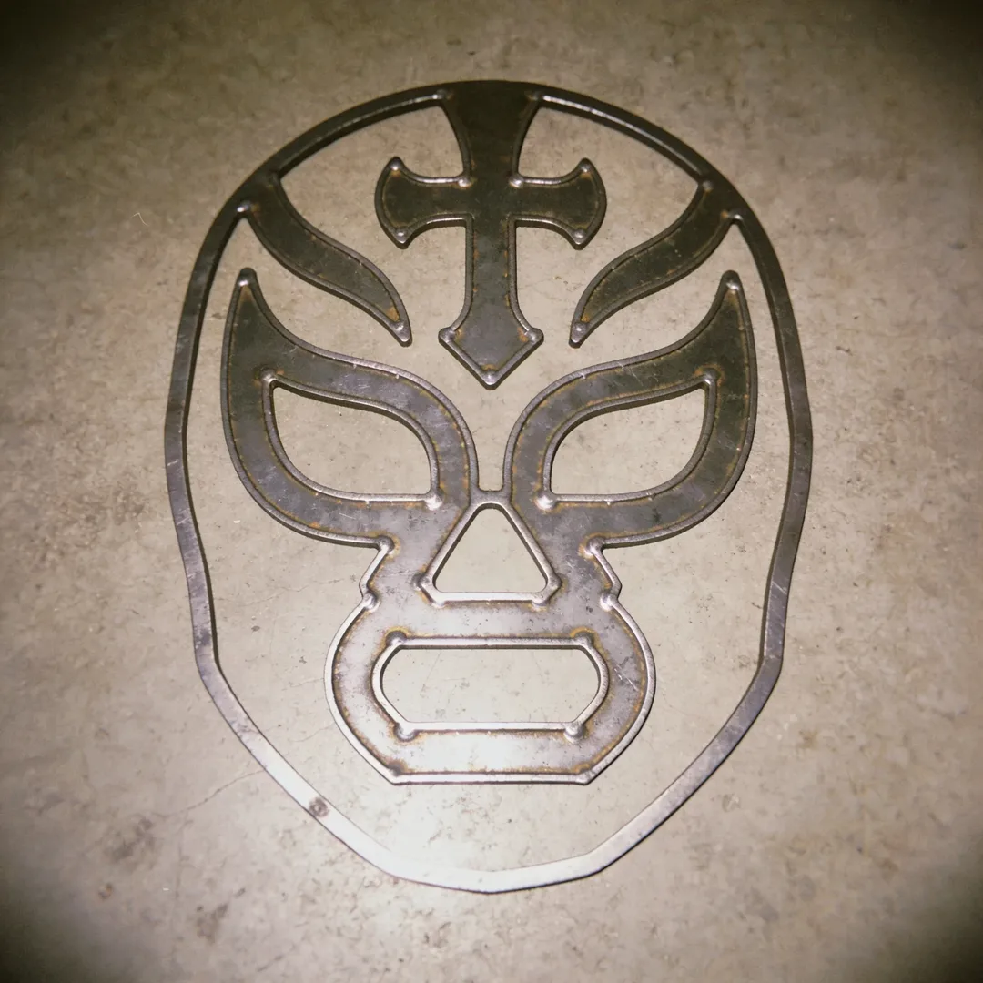 Steel lucha libre mask out