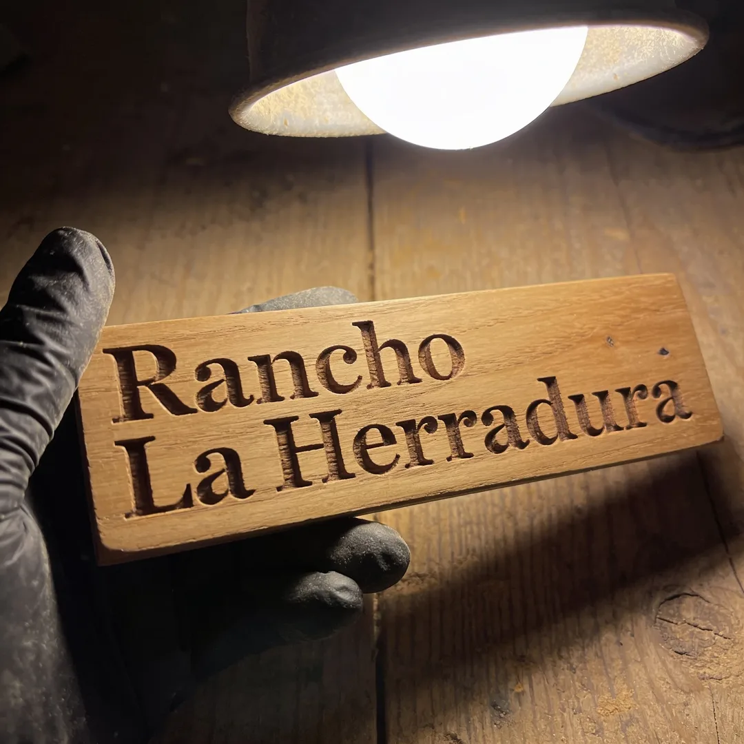 Letrero con nombre