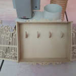vector descargable para reproducir el diseño de un portallaves estante.    Utiliza tu máquina de corte CNC para realizar este proyecto.