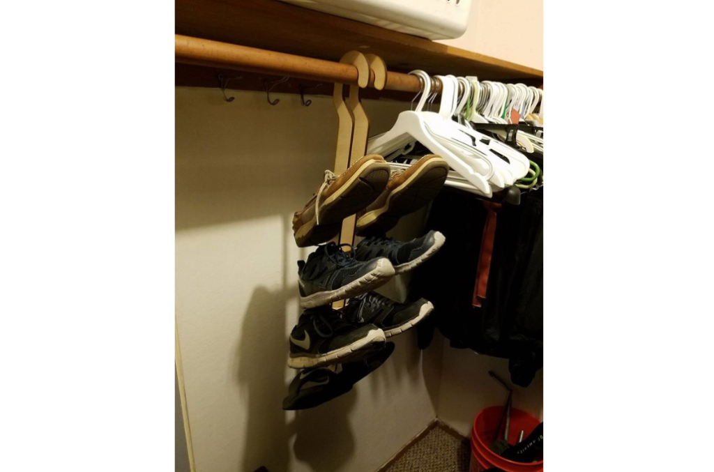 Rack para zapatos — vector para corte CNC