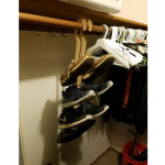 vector descargable para reproducir el diseño de un rack para zapatos.  Utiliza tu máquina de corte CNC para realizar este proyecto.