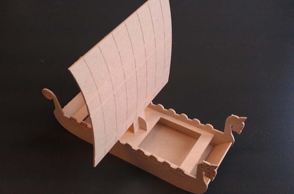 Bote vikingo 3 mm — vector para corte CNC