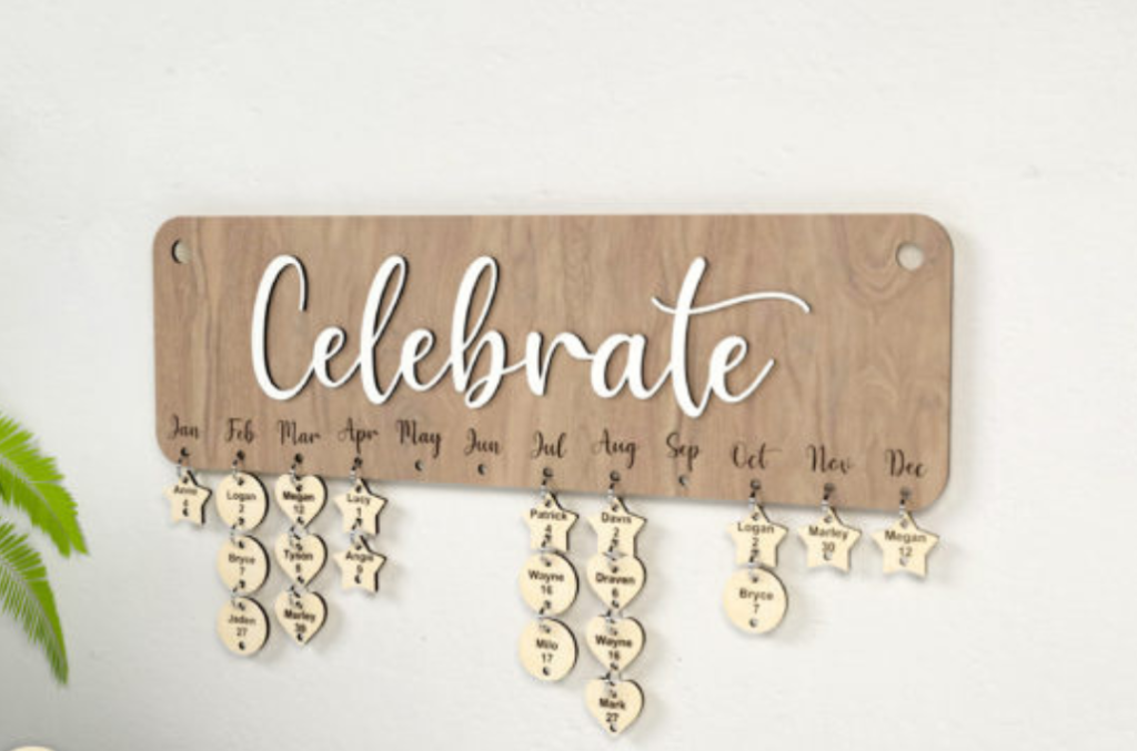 Calendario de cumpleaños — vector para corte CNC